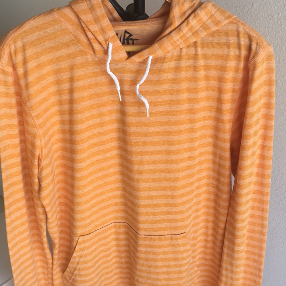 PacSun Like New soft Light - DRY CLEANED :)